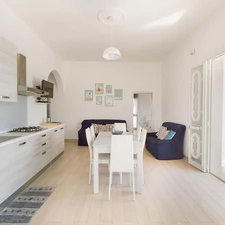 Holiday home Beatrice By Barbarhouse *